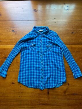 Old Navy Button-Up Shirt